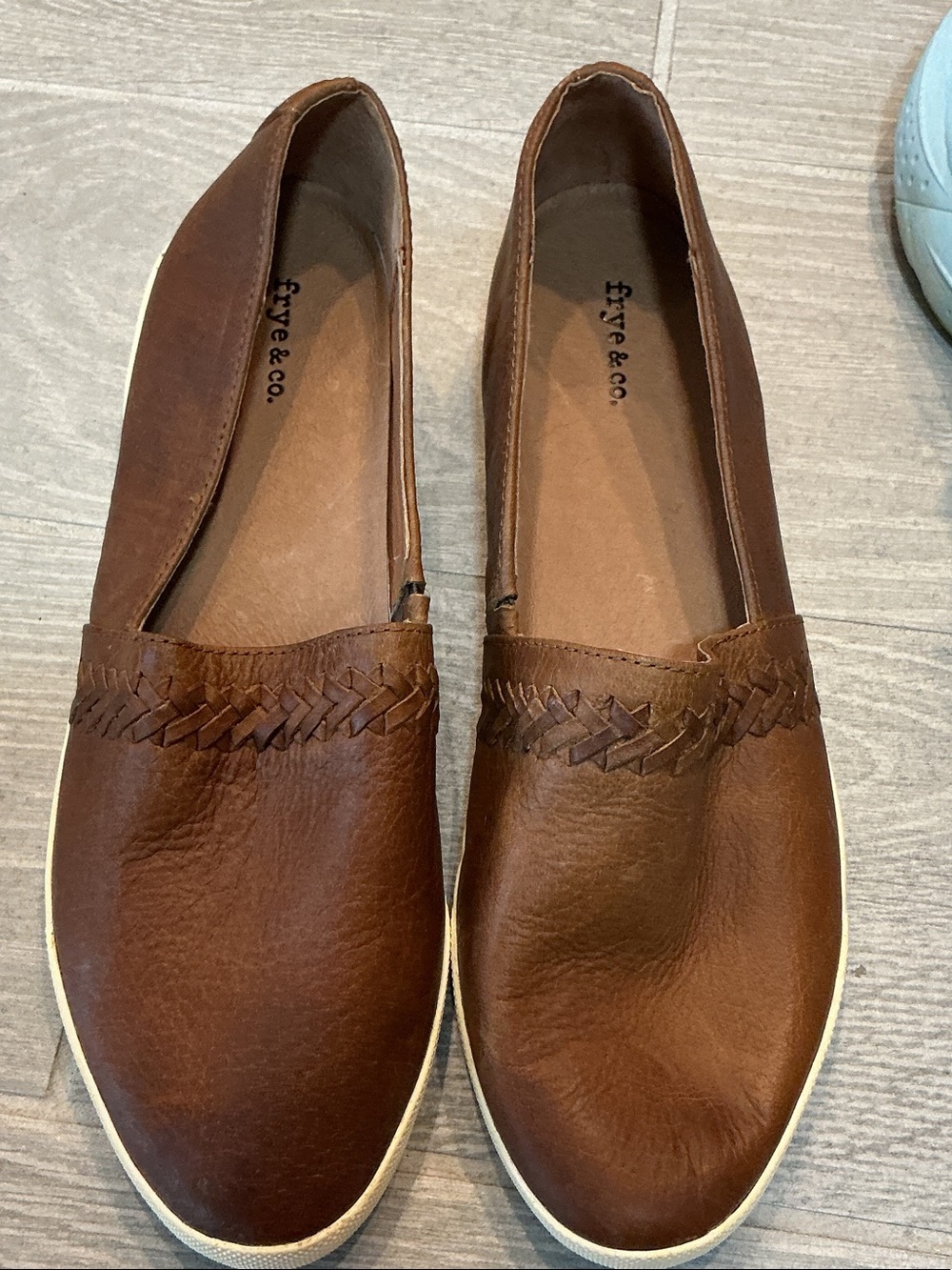 FRYE AND CO. Brown Woven Leather Slip-On Flats